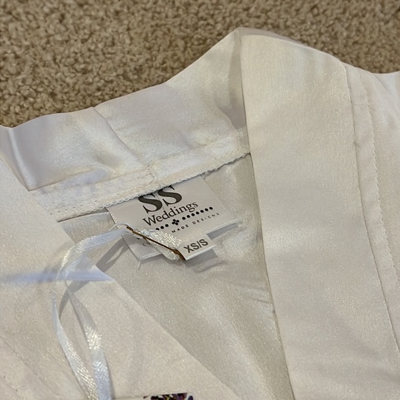 SS Weddings Bridal Robe* - Picture 6 of 9